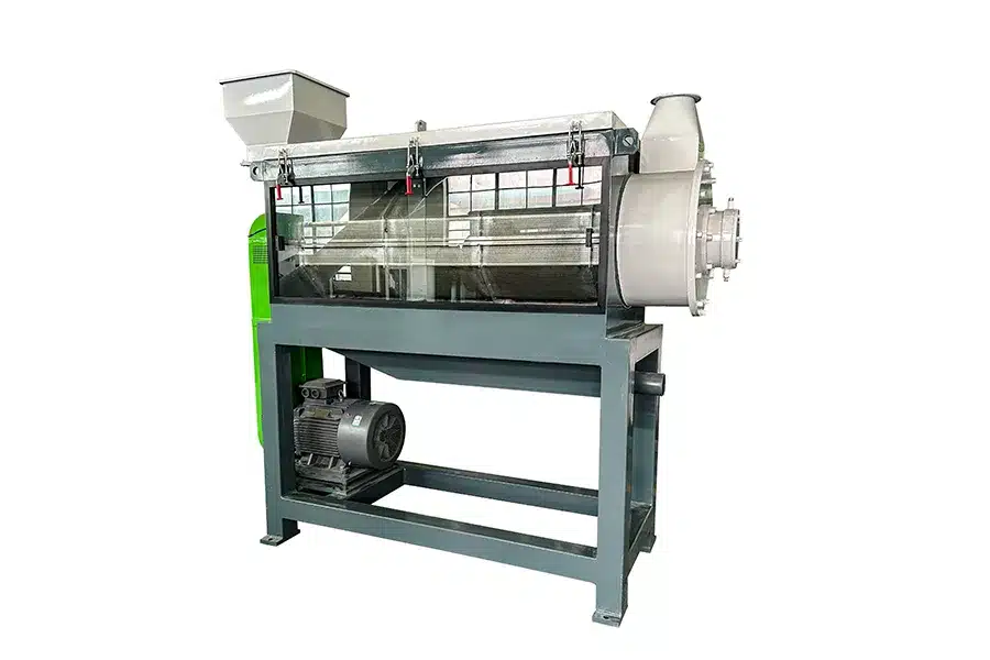 Horizontal Dehydrator for PET Bottle Washing Line removing water from PET flakes
