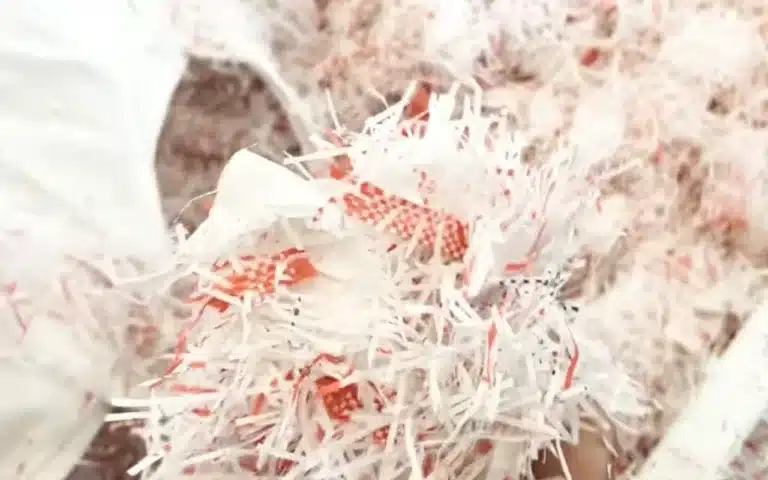 Clean PP Woven Bag Flakes for Recycling